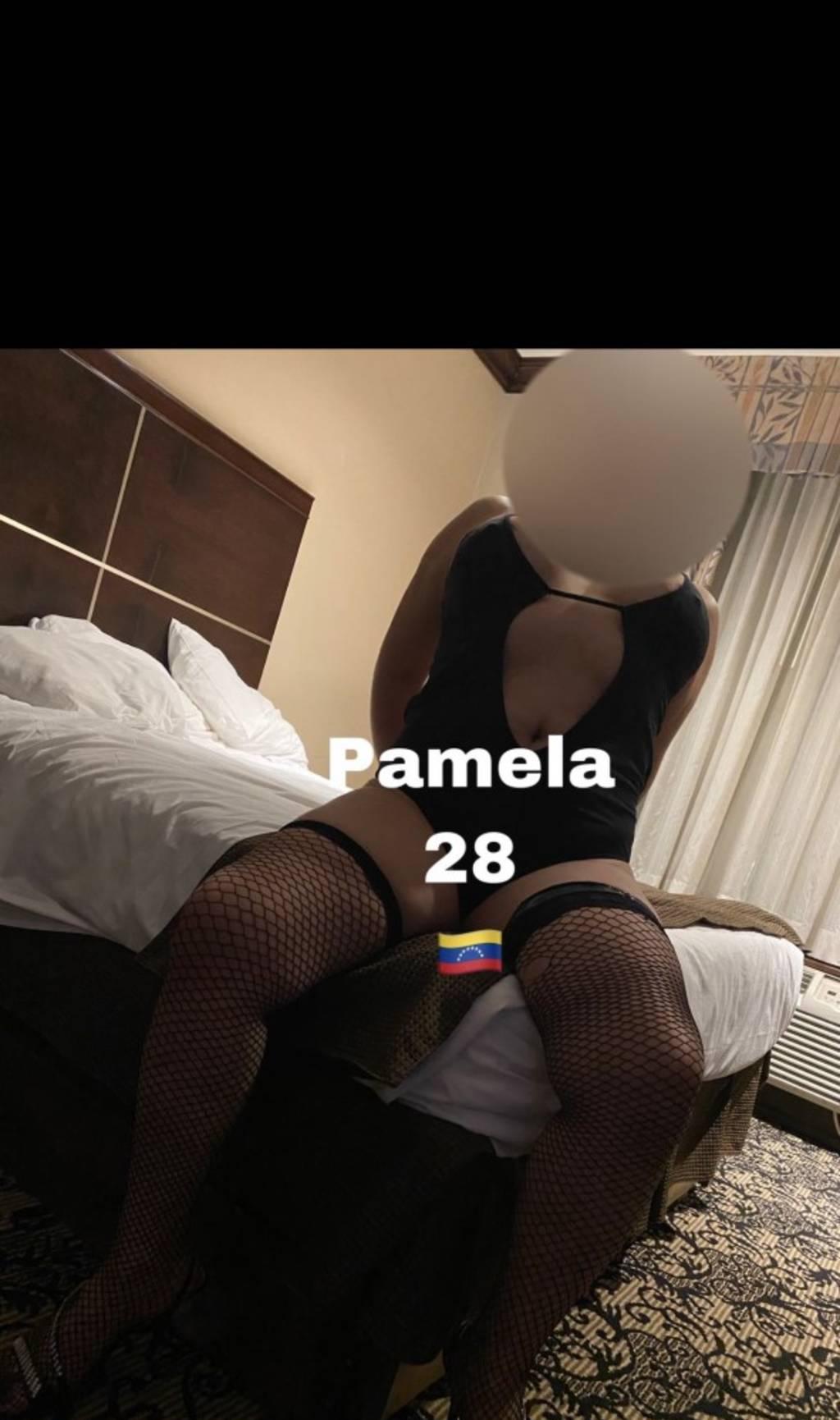 Sexy pamela