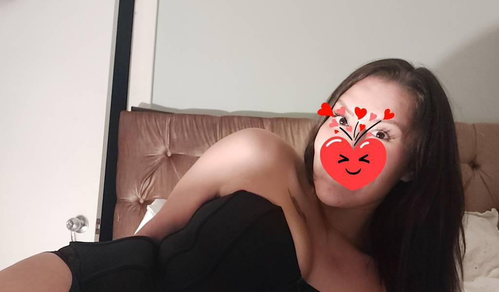 sexy Italian godessVIP treatment unrushed & passionate