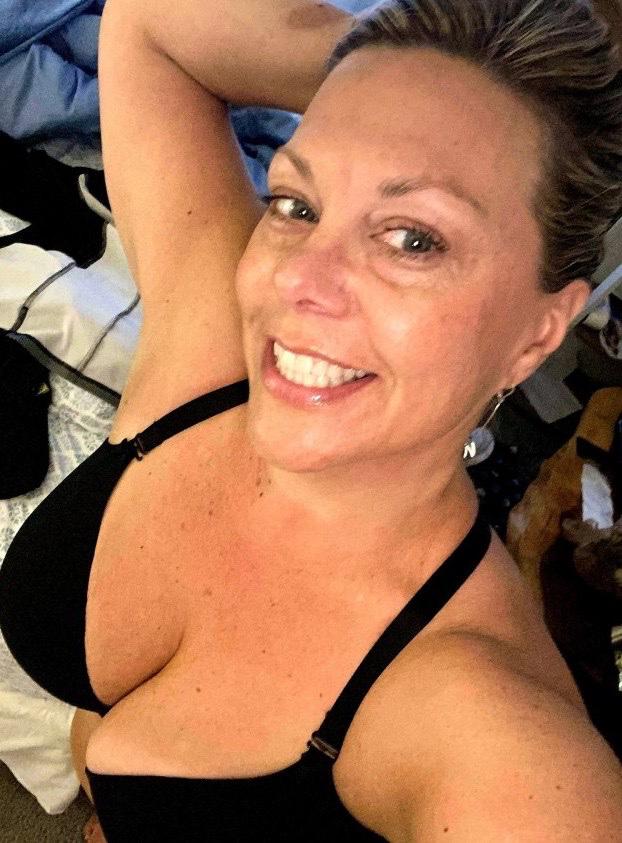 MILF LOOKING FOR FUN RIGHT NOW ! 🍆🍑💦 | TEXT ME: (718)-603-0819