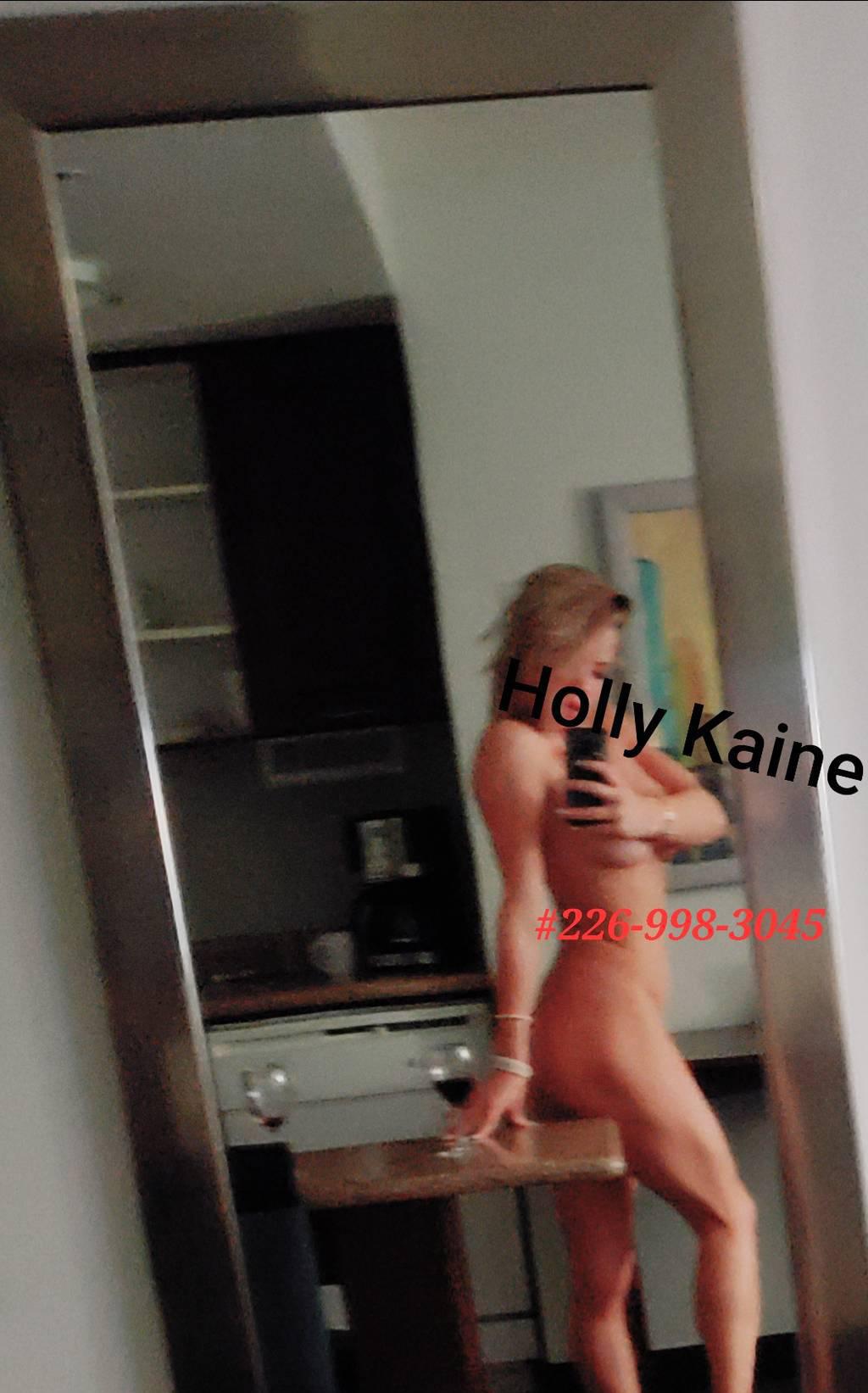 Hollykaine.com offering outcalls & incalls London