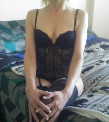 Incall Southside MILF SabrinaCompanion.com