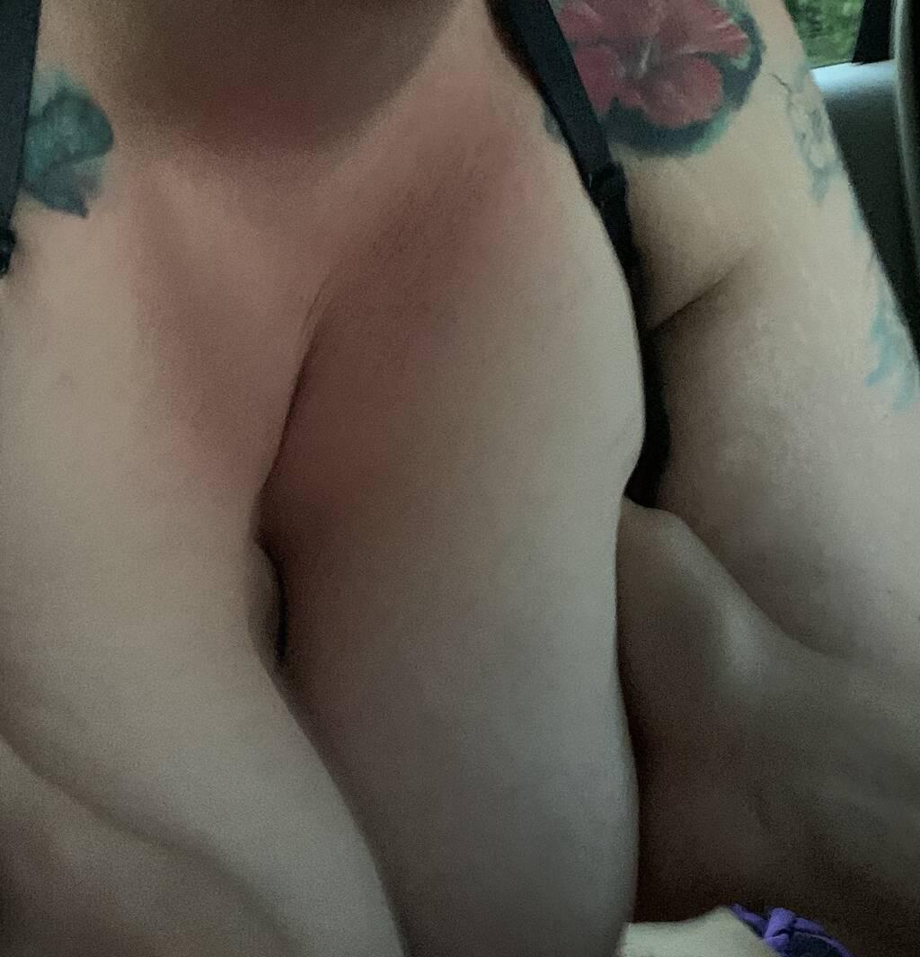 36BBW MILF or 26Thick Baby Girl or Both!? Solo or Duo!