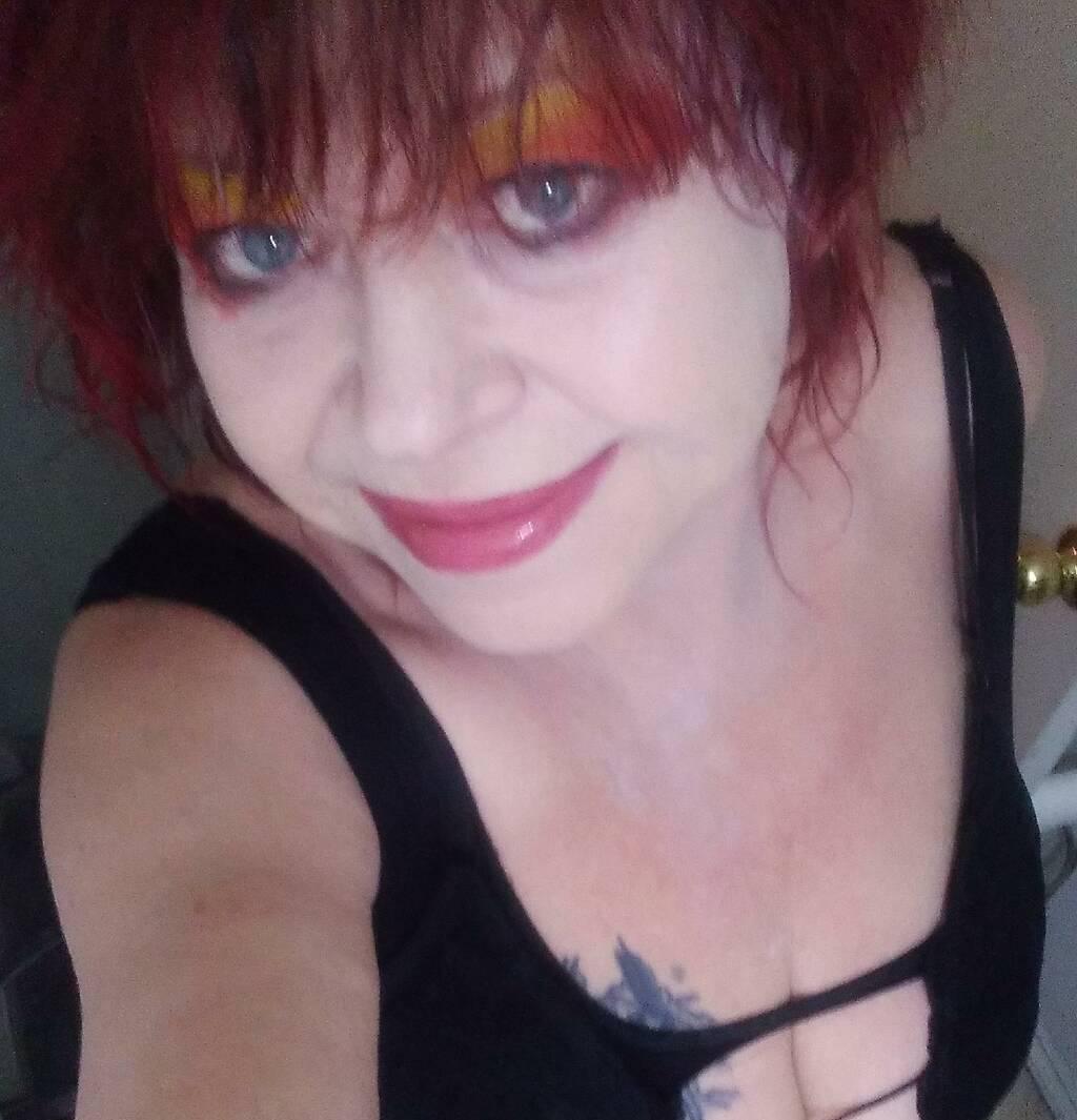 HotLips,Fun,Busty,Sassy,OlderBBW