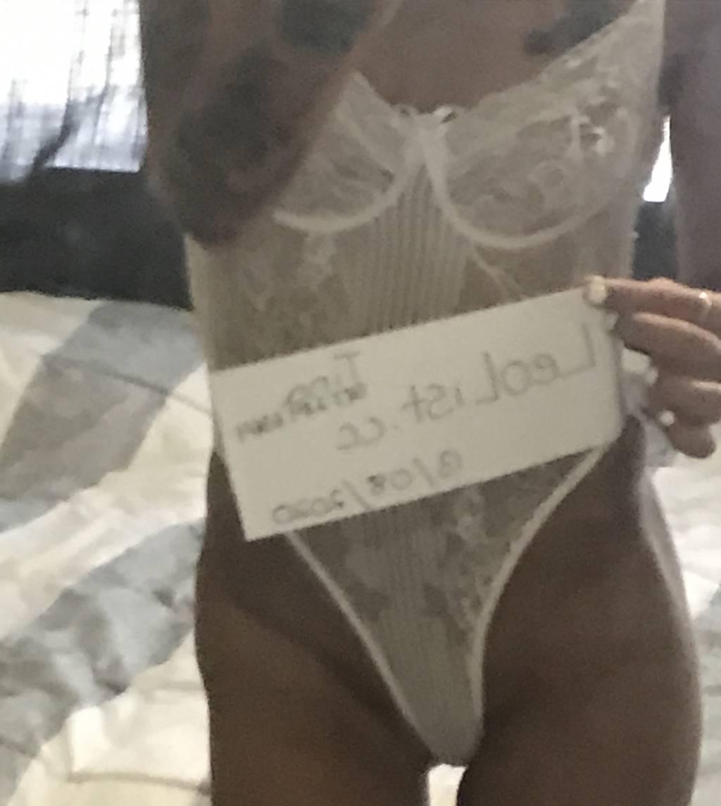 red deer in&outcalls safe & sexy petite & perky!