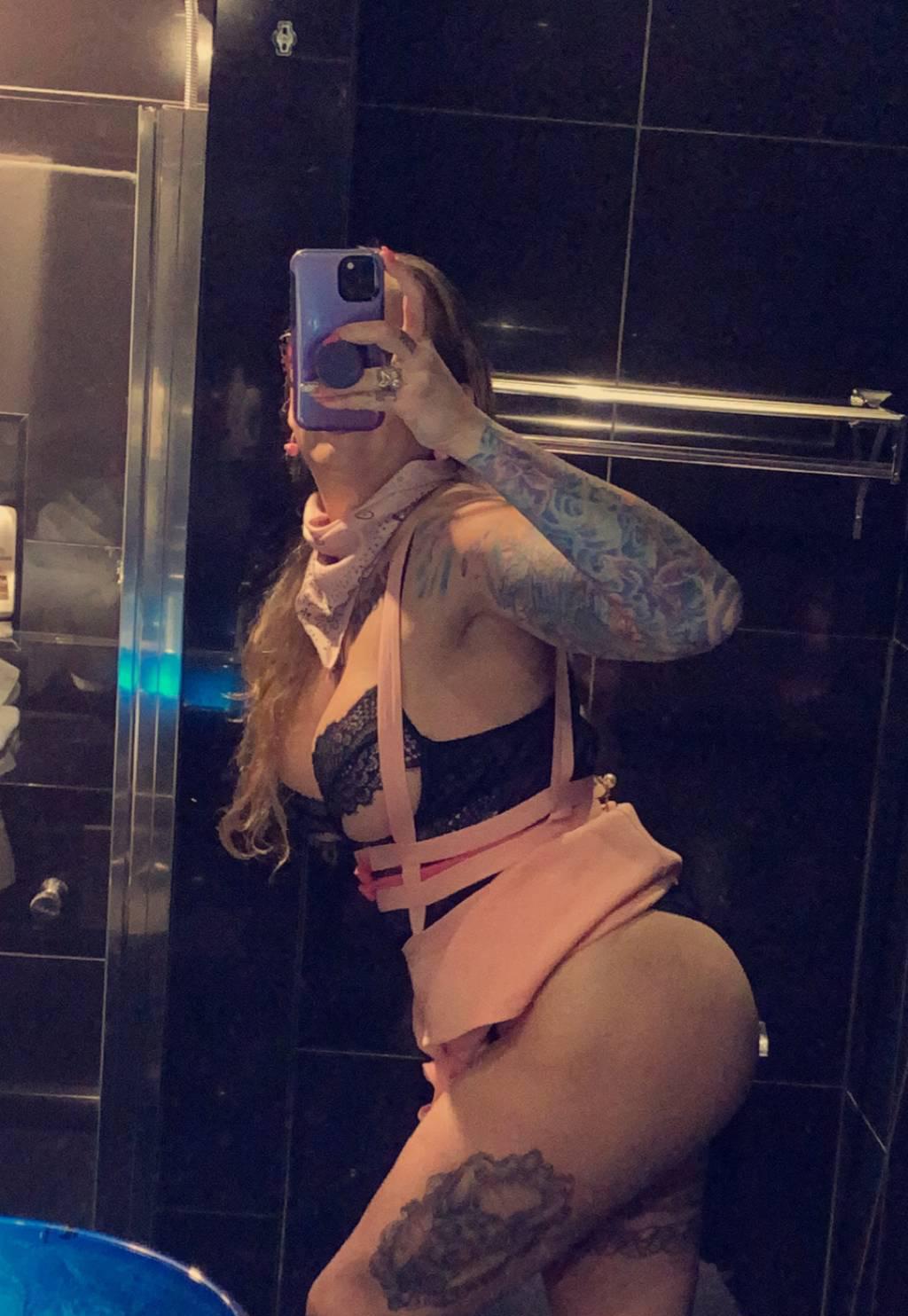 The HOT BLONDE TATTOOED SLUT YOU'VE BEEN SEARCHING FOR!!!!