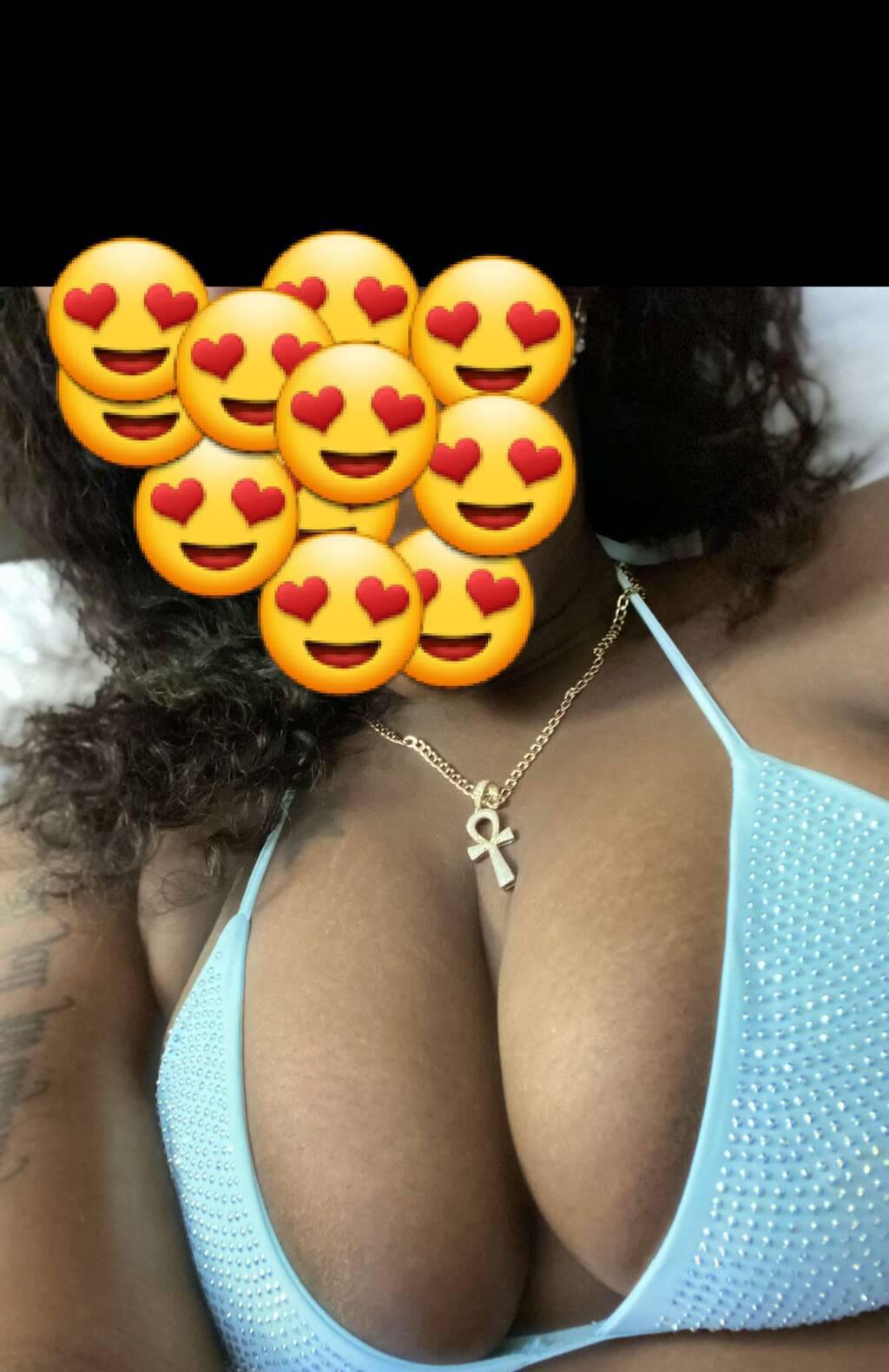 $300/hrwet tight pussy always ready to play with  cum  and