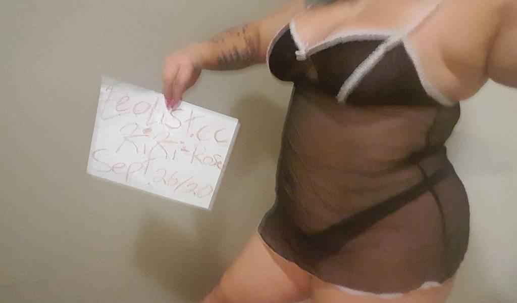 thick and juicy ! Gfe** all natural outcall