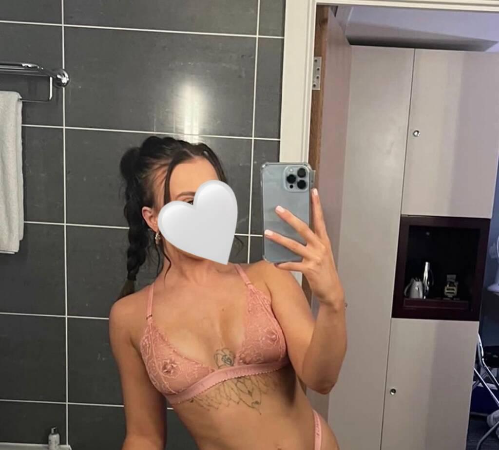 FREAKY SLUT READY TO MAKE YOU CUM -INCALL&OUTCALL-