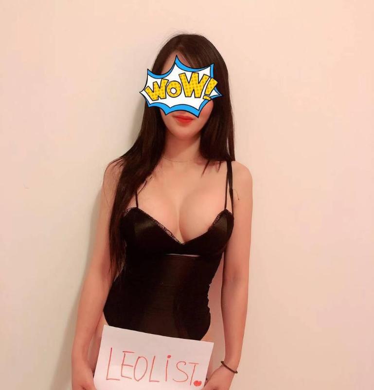 New Asian Girl first time visiting -Medicine Hat(Short Stay