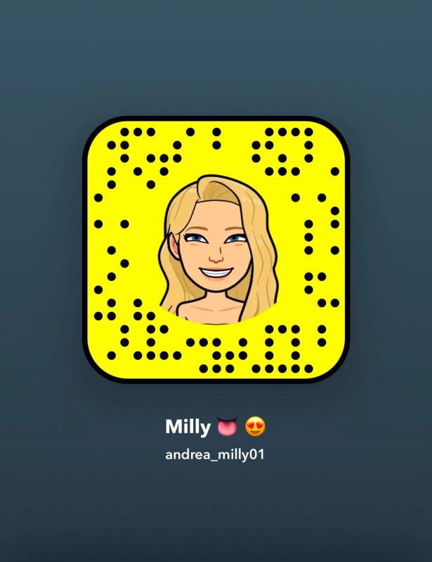 Hookup🥰🥰add me up on Snapchat : andrea_milly01 or text me :3133795201